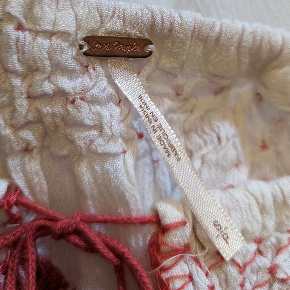 Free People white top with orange embroidery size small - Picture 4 of 8